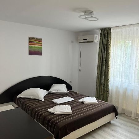 Vila Iris Mamaia Nord Năvodari Eksteriør billede